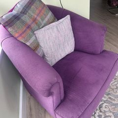 One seater chair