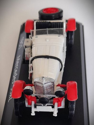 Diecast Model Mercedes-Benz SSKL - Collectable Solido Age D'Or 1:43