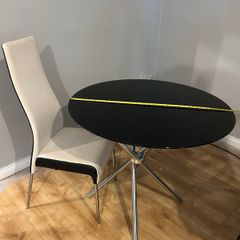 Dining Table & Chairs