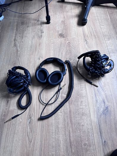 Sennheiser HD 280 Pro Professional Studio Headphones