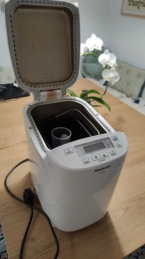 Panasonic sd 2500 automatic breadmaker