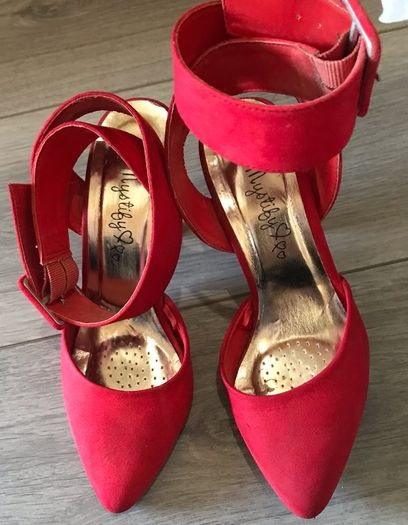 high heels ankle strapped red suede by mystify size 3