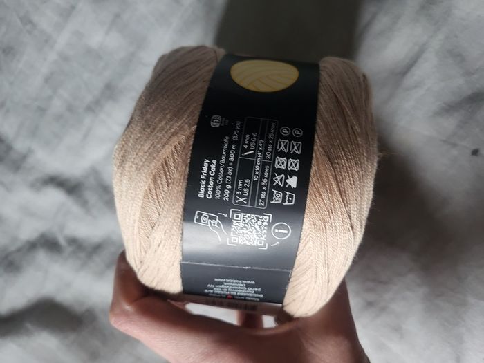 Hobbii Cotton Cake Yarn, gradient 200g NEW Blue cream