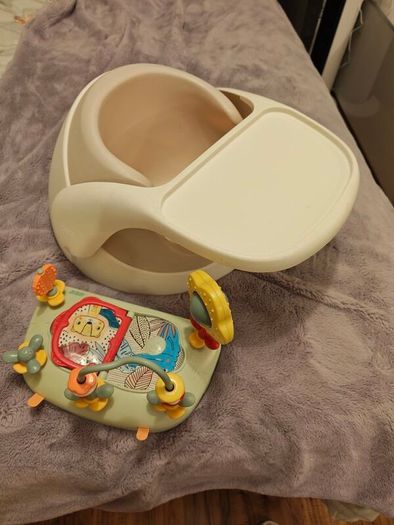 BabySnug Seat