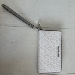 New Authentic Michael Kors Jet Set