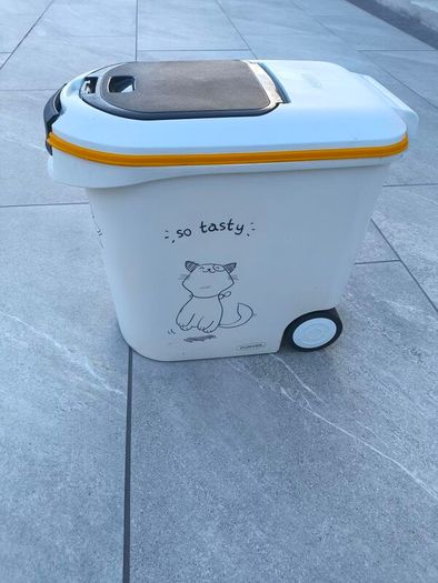 Pet dry food storage 35l