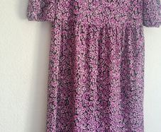 Dress  size 16