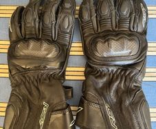 RST Axis CE Motorcycle Gloves