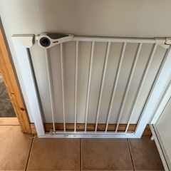 baby safety gate