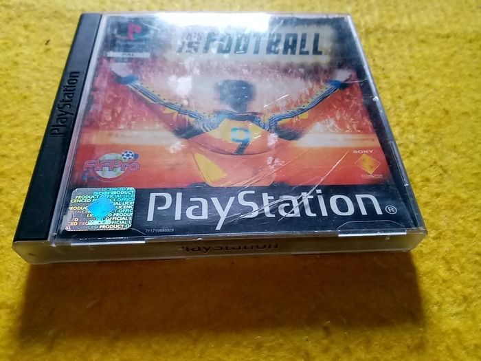 This is Football PlayStation 1ps1 PlayStation 2 ps2 games Original Pal version