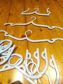 Clothes hanger