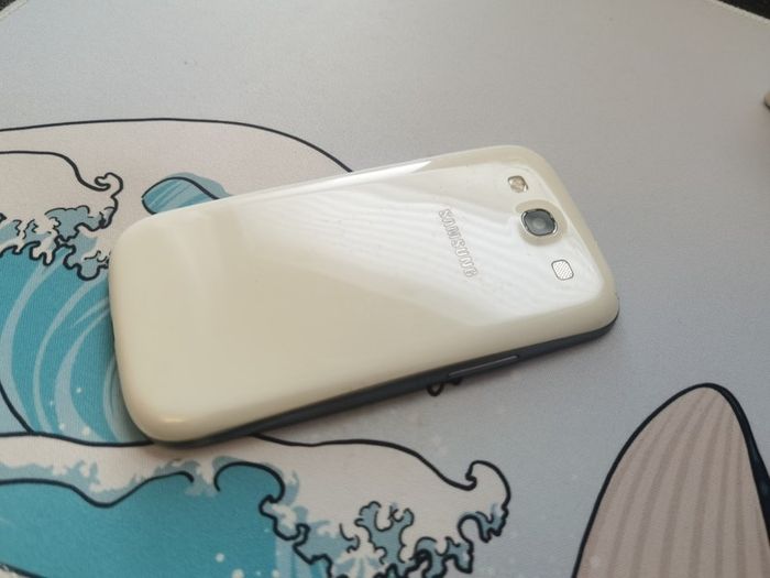 2 x Galaxy S3 GT-I9300 Simfree Unlocked