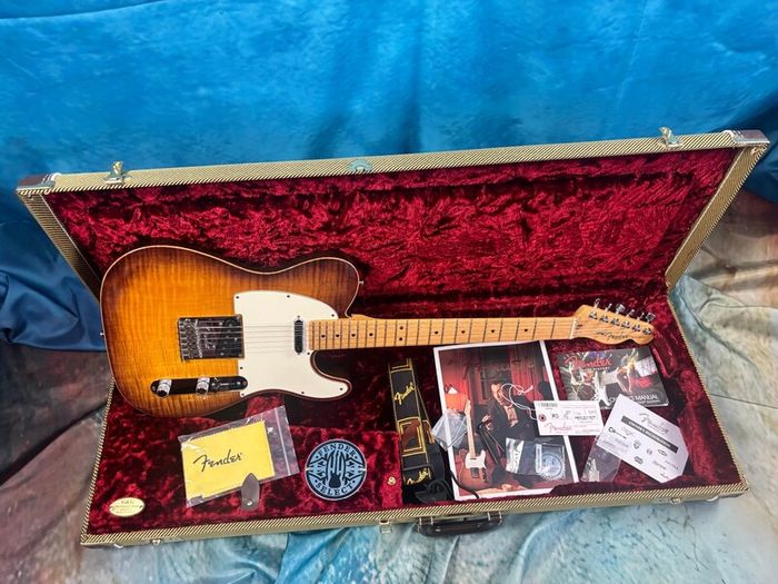 Fender Select Tele 2012 -Violin Burst.