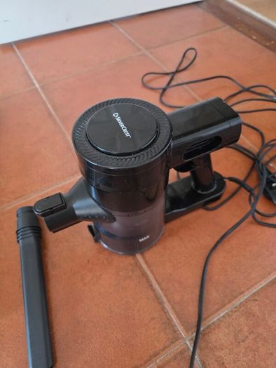 Vacuum cleaner