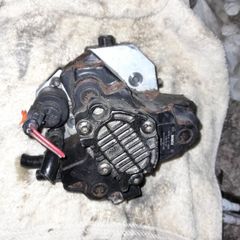 volvo 2.4 D5 CR fuel pump