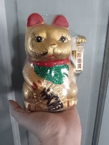 Maneki-neko Cat