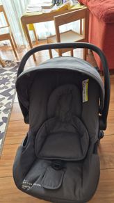 Cosatto car seat