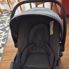 Cosatto car seat