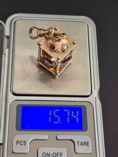 Gold Victorian Pendant