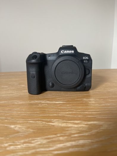 Canon R5 & Canon RF 50mm 1.8