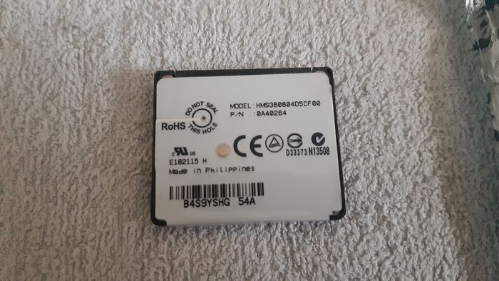Hitachi 1.8" 4GB Microdrive Micro HDD hard drive Compact Flash CompactFlash CF 3600RPM