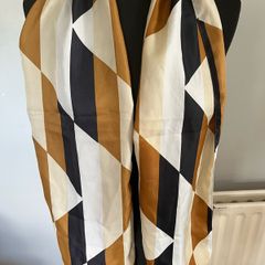 scarf
