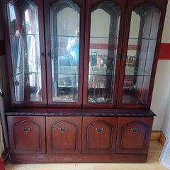 display cabinet with lights