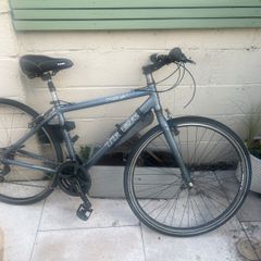 trek gents mountain bike