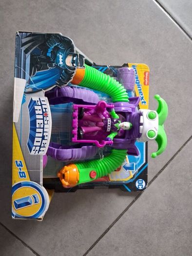imaginext dc super friends the joker battling robot bnib