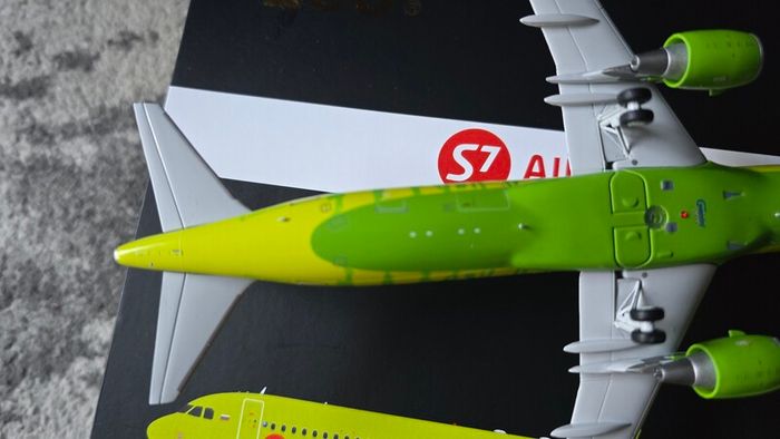 Gemini Jets 1:200 Gemini200 S7 Airlines Airbus A-320