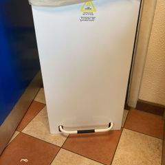 metal bin