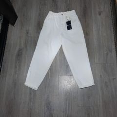 stradivarius white baggy jeans