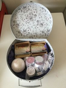 Handcrafted Natural Soaps and bath bomb Gift Set Brand New