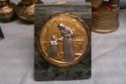 Holy communion medallion