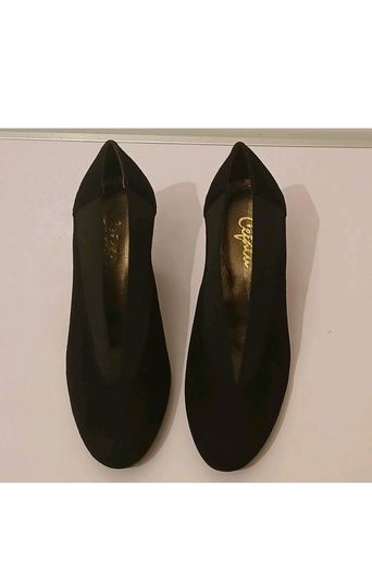 Cefalu Brumabe Black Suede Leather Court Shoes EU35 UK2 Block Heel BNIB  CAN POST