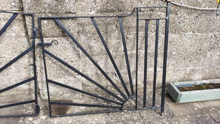 Steel Gates 8ft Opening