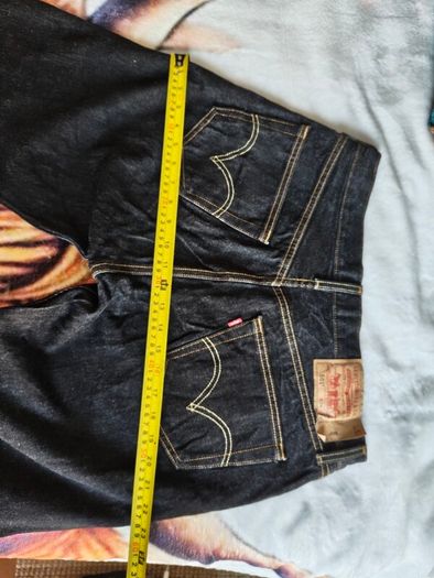Levi's