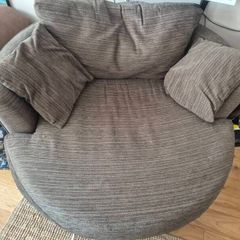 love seat