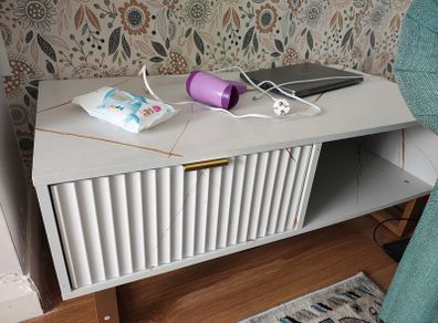Center / tea table