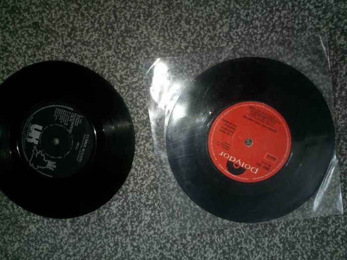 vinyl lot