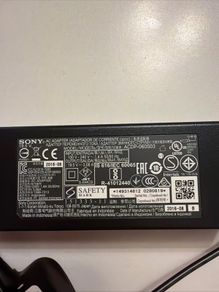 Sony 19.5.  Charger. Tested and Working