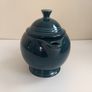 Iconic Deco-Inspired Fiesta Ware Teapot in the "Evergreen" Colourway in Excellent Condition Image 8