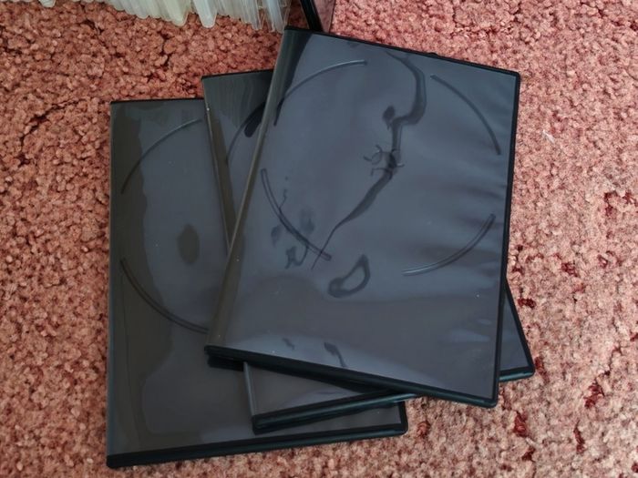 Bundle slim DVD cases 45+