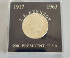 Kennedy Half Dollar Commemorative Silver Coin Set 1964 & 1967