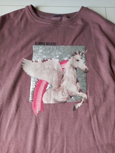 Girls jumper
