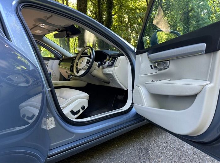 Volvo S90 2.0 4D Auto 2018