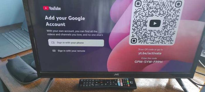 JVC 24" Smart TV  Excellent Condition 70.00