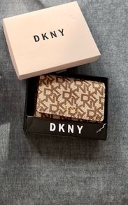 DKNY Purse  (brand new)