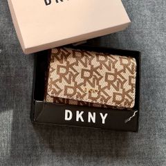 DKNY Purse  (brand new)