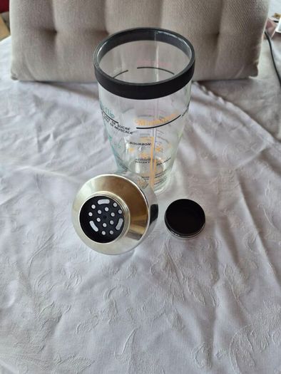 Vintage Arcoroc glass cocktail shaker